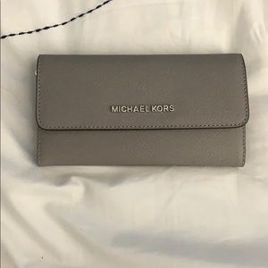 Michael Kors Bags - Michael Kors Wallet Michael Kors Bags - Michael Kors Wallet